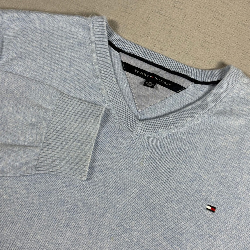Tommy Hilfiger Mens XXL Light Blue Cotton V-Neck Pullover Sweater Flag Logo